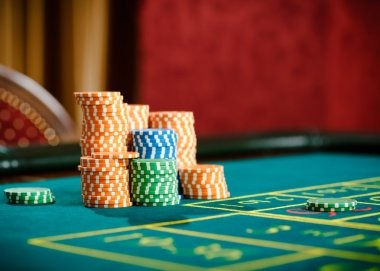 jaya platform interface showing football markets, live-dealer tables, and slot games
